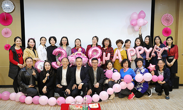 啥是佩奇？中裝建設(shè)“遇見更好的自己?綻放個(gè)人魅力”活動(dòng)一站式配齊